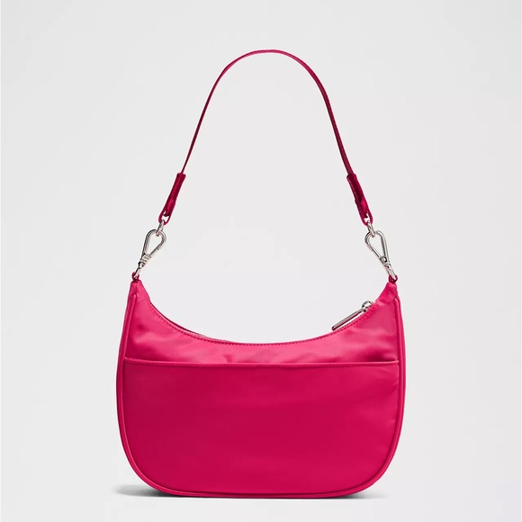 Lululemon City Essentials Small Shoulder Bag 3L- Raspberry Coulis - Picture 3 of 5